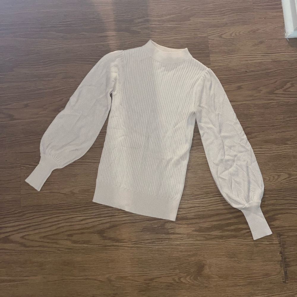 Trina Turk Ivory sweater